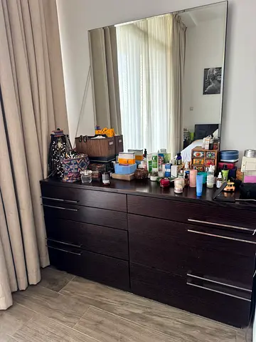 Dark Wood 6-Drawer Dresser with Large Mirror