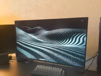 OLED Corsair Xeneon 240HZ 2K Gaming Monitor