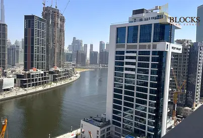 Immaculate | Canal View | Bright Unit