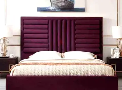 King Bed For Sale With Strong Base And Luxury Fabric
