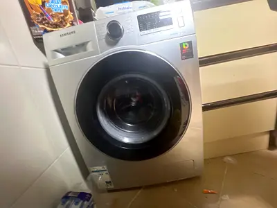 Samsung front-load washing machine - good working condition - must go today