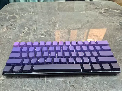 STRAIGHT FROM FACTORY ForgeAnt H61K 60% Mechanical keyboard Purple and Black | USB and USB to USB-C