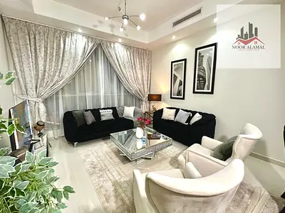 City Views + Modern Vibes = Perfect Home