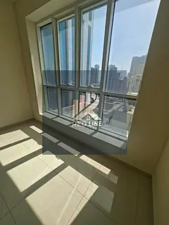 Best 3-bhk in Al Majaz 2, Sharjah, featuring central AC, central gas, and free parking.