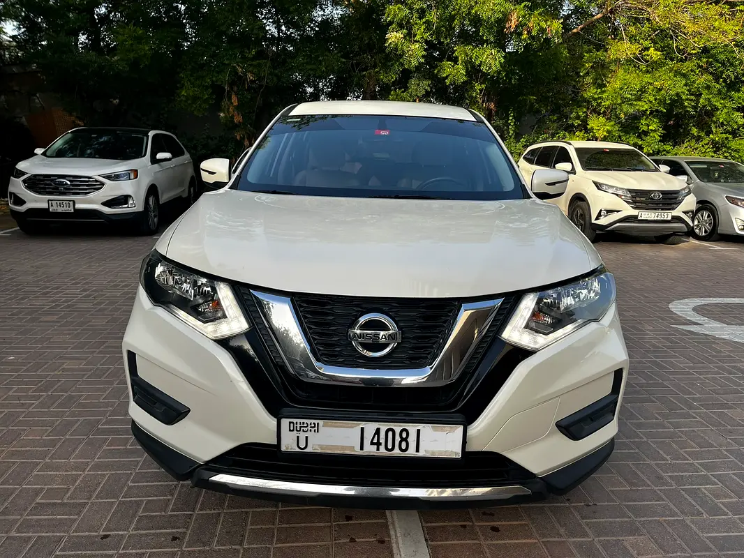 Nissan X-Trail 2022 — photo 1 of 20