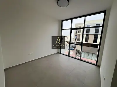Prime location - First occupant - Open view - Built-in wardrobes