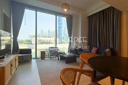1BR + Study | Furnished | Full Marina View