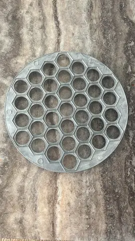 Aluminum Dumpling/Pelmeni Mold - 1 Round Hexagonal Tray