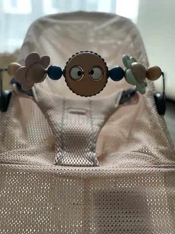 Babybjorn Bliss Bouncer - Pearly Pink with wooden toy bar