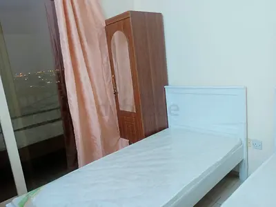 Executive Bed Space for Ladies - Muwaileh  and a Family room for couples - Abu Shagara