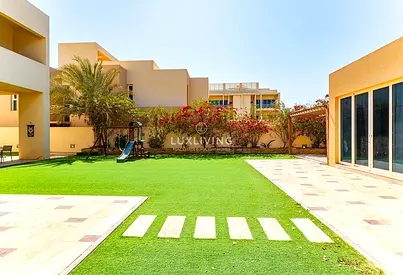 Stand Alone Villa | Private Garden | Spacious