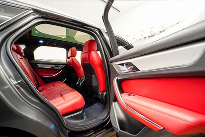 صورة مصغرة 18 لـ 2021 Jaguar F-PACE