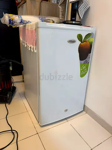 Super general mini fridge