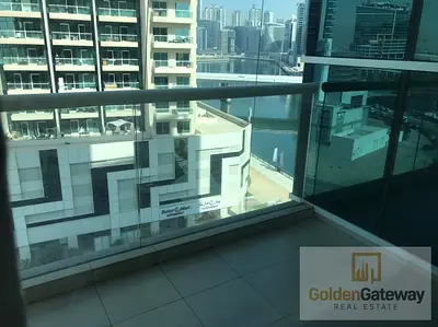 Lake View Partial - 1 Bed In Mayfair Tower