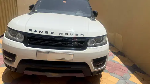 Range Rover Sport 2017 GCC | Red Interior | Clean Condition