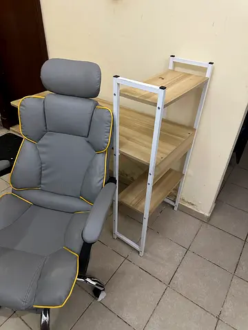 Home Desk and gaming chair, good condition