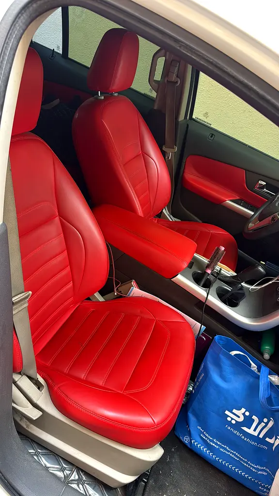 Ford Edge 2011 — photo 1 of 9