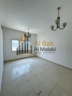 For rent: 2-bedroom apartment with living room and private parking – a great opportunity