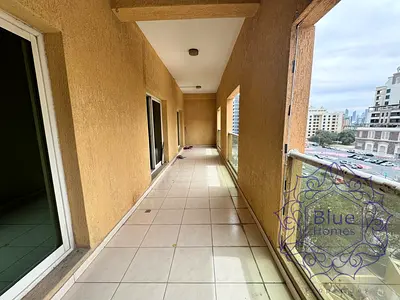 Spacious 2-BR • Close kitchen • Laundry room • Gym Pool