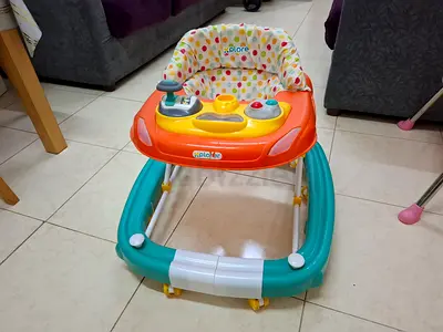 Baby walker with activity tray — good condition.Only those who cannot afford please contact