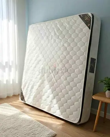 King Top Memory foam Spring Mattress Available