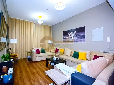 FULLY FURNISHED | OPEN KITCHEN LAYOUT | DUPLEX APT