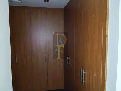 VACANT 1B/R WITH BIG TERRACE WITH PARKING FOR RENT