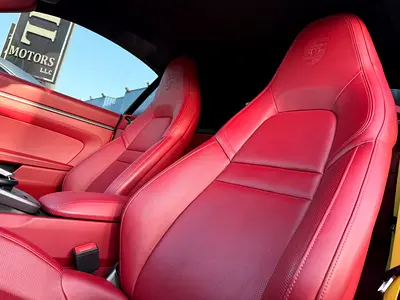 2022 Porsche 911 — миниатюра 9