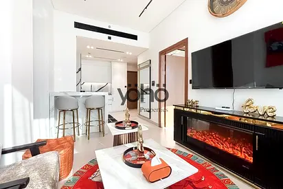 FULLY FURNISHED | CANAL VIEW | LUXURY APARTMENT