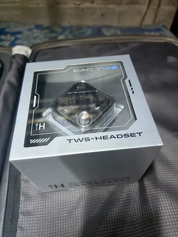 DAO TWS Wireless Earbuds with Charging Case - Unopened Box