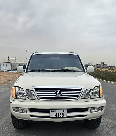 Lexus LX 470 2000 American Specs - Well Maintained Classic SUV