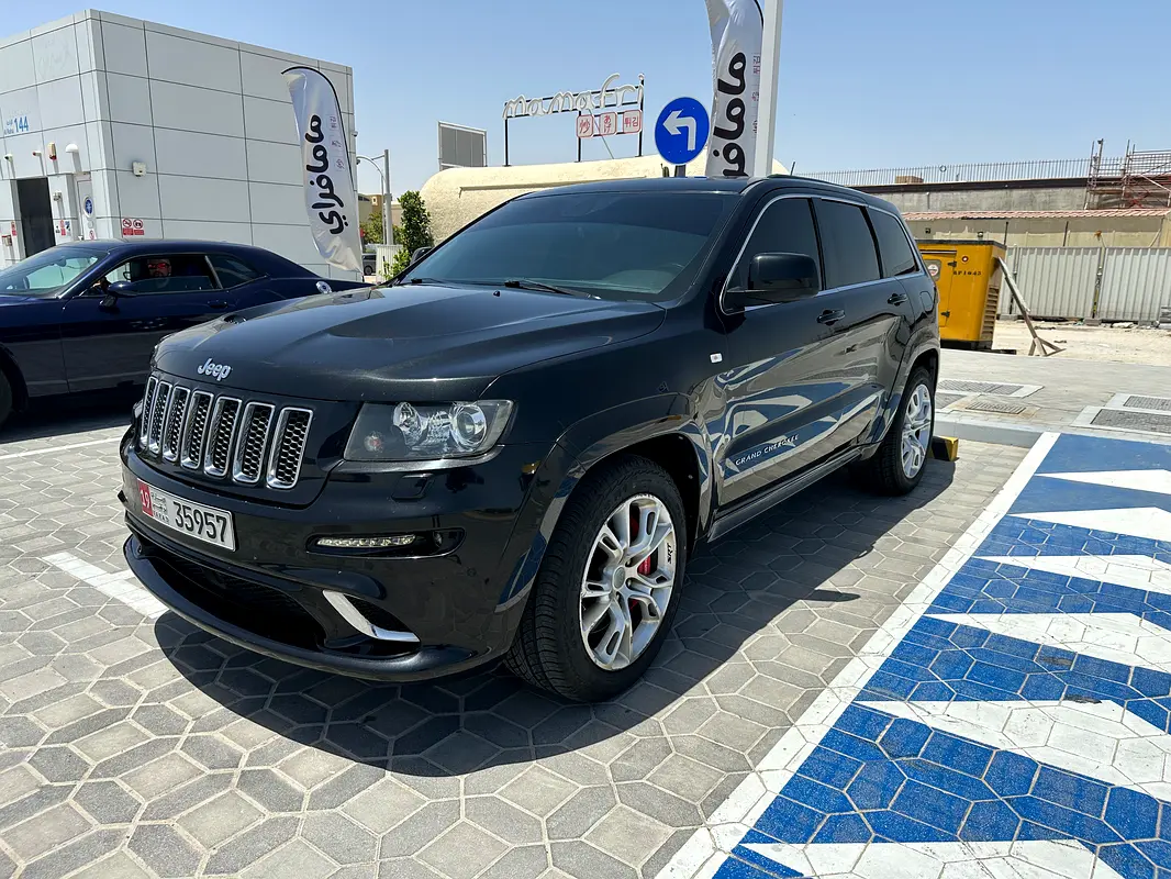 Jeep Grand Cherokee 2013 — photo 1 of 5