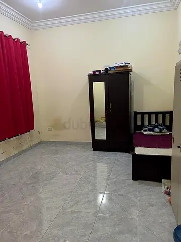 Executive Studio Room For Sharing (Looking for flatmate)