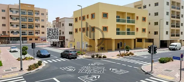 🏢 للبيع بناية سكني تجاري في الجرف 3 – عجمان