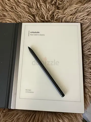 Remarkable 2 e-ink tablet with keyboard and pen