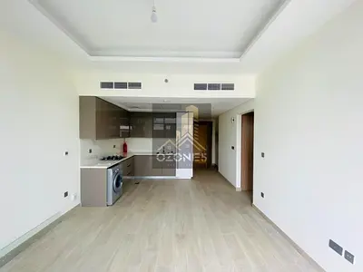 High Floor, Main Boulevard View, Amazing Deal
