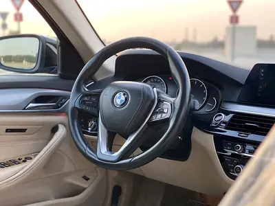 BMW 5 Series 520i, миниатюра 3