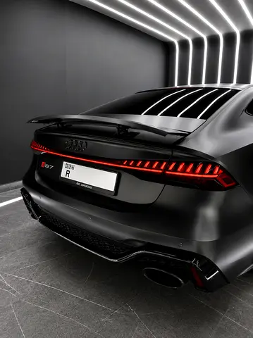 2021 AUDI RS7 — фото 5