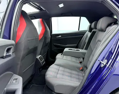 2022 Volkswagen GOLF GTI — миниатюра 17