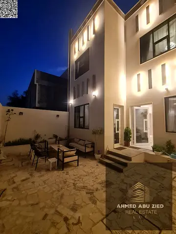 Spacious & Modern 4 MasterBeds Town House - RoofTop - Maid Room - Laundry Room - Direct on MBZ Road - Parking Area - Super Deluxe Finishies
