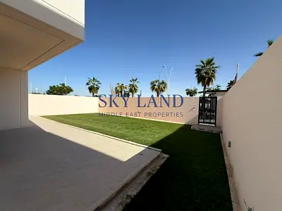 Single Row | Landscaped Garden | Spacious &amp; Modern Layout