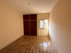 Balcony with open view, spacious reception, built-in wardrobes, free sandy parking