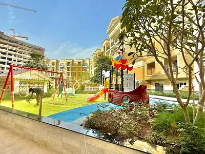 POOL VIEW | MULTIPLE CHEQUES | READY TO MOVE IN