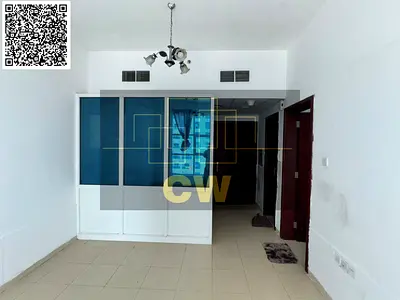 شقة أنيقة بغرفة نوم واحدة جاهزة للسكن مع موقف سيارات خاص