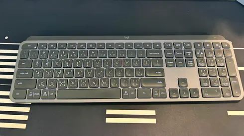 Logitech Silent Slim Wireless Full-Size Keyboard - Excellent Condition with Arabic