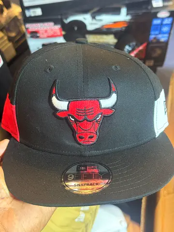 Chicago Bulls New Era 9FIFTY Snapback Cap- message me I have many designs available- 100% original