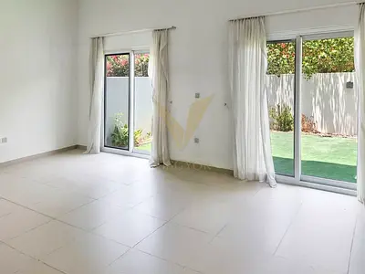 3 BR+M Villa I Private Garden Area| Vacant