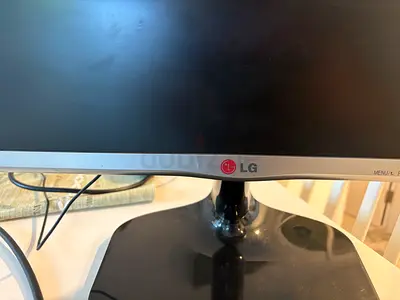 LG 22-inch LED Monitor with Stand - Good Working Condition