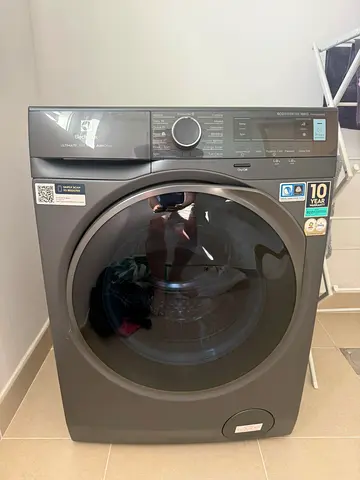 Electrolux Separate New Model Washer/Dryer Set Almost New
