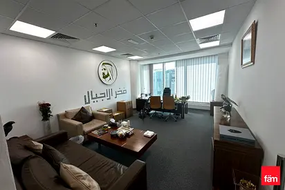 Combined offices with Canal View 3084sqft